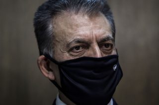 Ο Φουρθιώτης εκθέτει το Μαξίμου