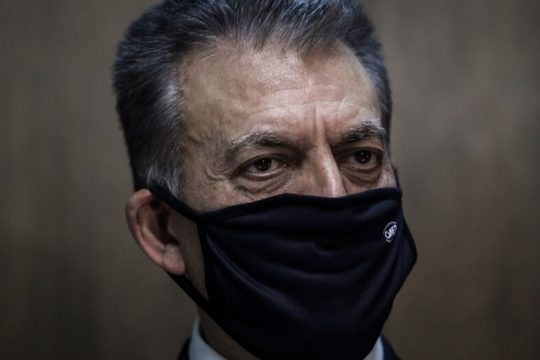 Ο Φουρθιώτης εκθέτει το Μαξίμου