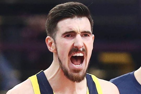 ΝτεΚολό απειλεί Σπανούλη