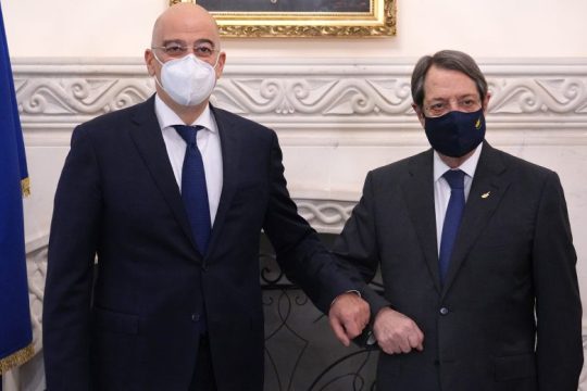 Ελλάδα και Κύπρος προσηλωμένες στη λύση διζωνικής, δικοινοτικής ομοσπονδίας