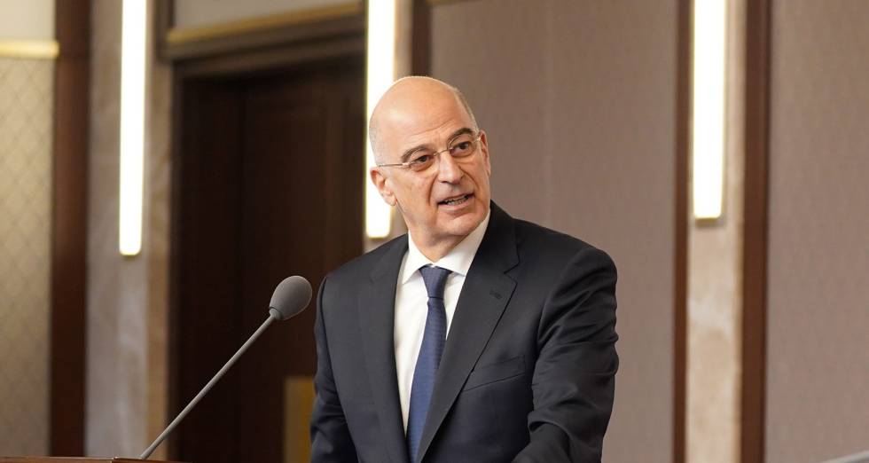 Στην Κύπρο για τετραμερή ο Δένδιας μετά τη σύγκρουση με Τσαβούσογλου