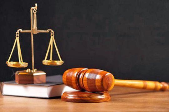 Προσφυγή για τα κλειστά δικαστήρια
