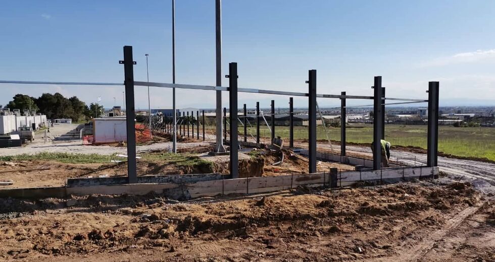 Τείχη της ντροπής σε προσφυγικές δομές