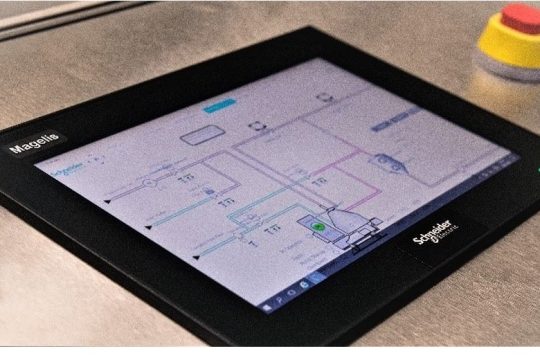Η Schneider Electric παρουσίασε νέες υπηρεσίες και προϊόντα στο Hannover Messe 2021