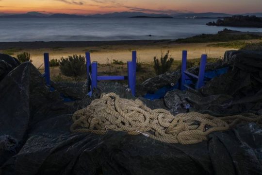 Και απλήρωτοι και χρεοκοπημένοι