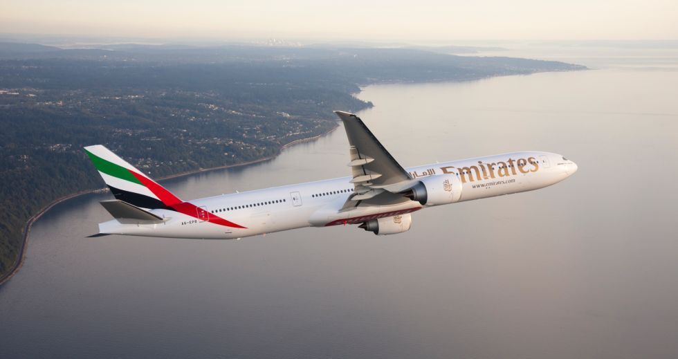 Η Emirates πραγματοποίησε μία ειδικά σχεδιασμένη εορταστική πτήση