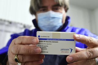 Νέα ψυχρολουσία με την Johnson & Johnson