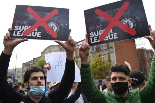 Ενας «Γίγαντας» με πήλινα πόδια