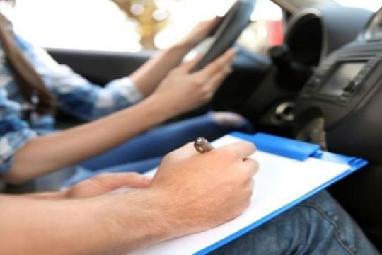 H ΚΥΑ για την επαναλειτουργία των σχολών οδήγησης από αύριο