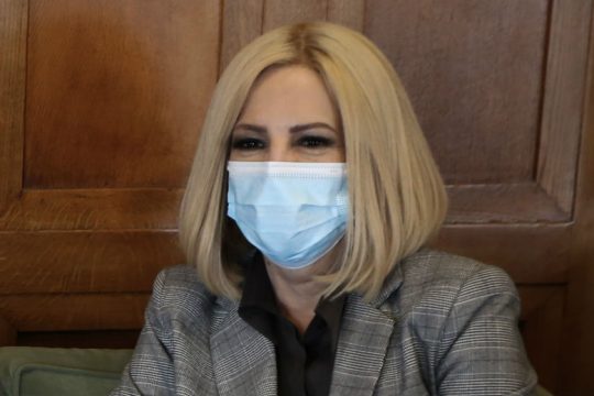 Φ. Γεννηματά κατά κυβέρνησης για τις λαϊκές αγορές