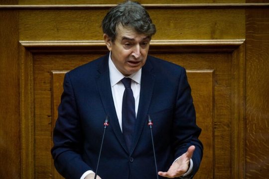 Ιδιώτες και στην ΕΛ.ΑΣ.!