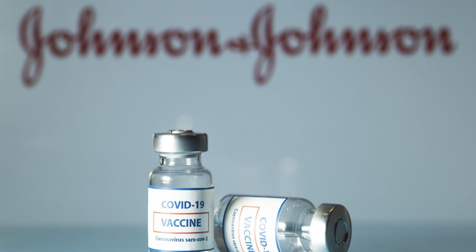 Υπό εξέταση από τον EMA το εμβόλιο της Johnson & Johnson