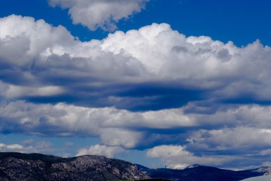 Χαλάει ο καιρός, ανεβαίνει λίγο η θερμοκρασία
