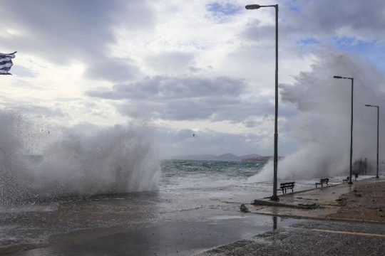 «Εκρηκτικό» μείγμα με βροχές, καταιγίδες, χαλάζι και… αφρικανική σκόνη