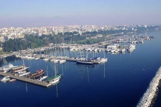 Οχι στην πώληση της μαρίνας Καλαμαριάς