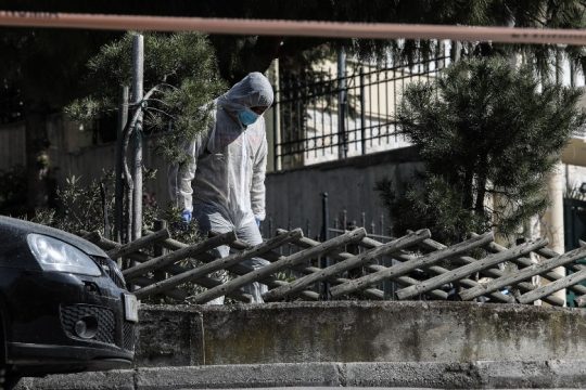 Επαγγελματική εκτέλεση δείχνουν τα τραύματα στο σώμα του Καραϊβάζ