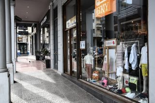 Θυμωμένοι οι μικροί του λιανεμπορίου