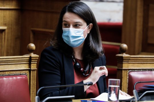 Σενάριο για έναρξη της νέας σχολικής χρονιάς νωρίτερα τον Σεπτέμβριο