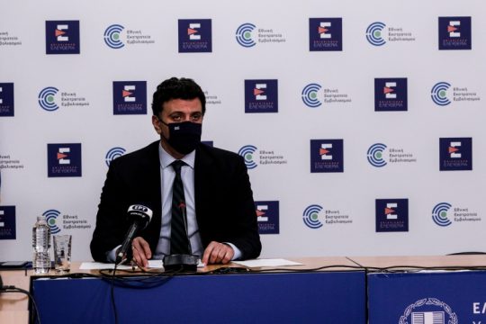 «Δεν ξεστοκάρουμε» λέει ο Κικίλιας για το AstraZeneca