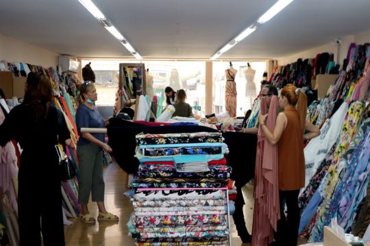 Σύλλογος Εμποροϋπαλλήλων Αθήνας: Χαριστική βολή στο 8ωρο από την κυβέρνηση