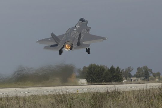 Μιλιταρισμός και κοινωνικό κράτος