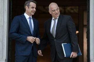 Ασκήσεις ισορροπίας στο τρίγωνο Ελλάδας, Τουρκίας και Λιβύης
