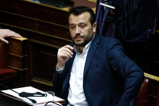 Aρχίζει το ματς της προανακριτικής κατά Ν. Παππά
