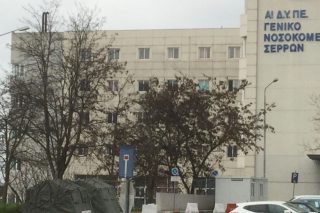 Καλπάζει ο ιός, αντέχει το ΕΣΥ στη Θεσσαλονίκη