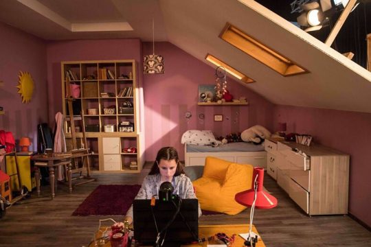 Σεξουαλικά ιντερνετικά εγκλήματα με θύματα ανήλικα κορίτσια