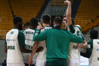 Διέλυσε το Λαύριο και πήγε Ρωσία