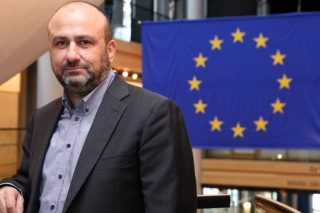 Παράνομες «συμφωνίες» ευρωβουλευτών – κομμάτων