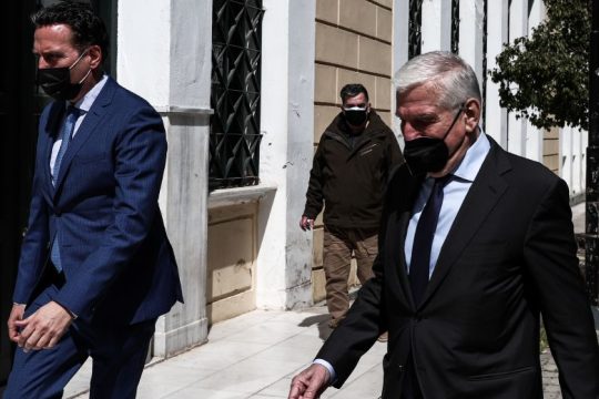 «Πολιτική σκευωρία» βλέπει ο Γ. Παπαντωνίου για την υπόθεση των φρεγατών