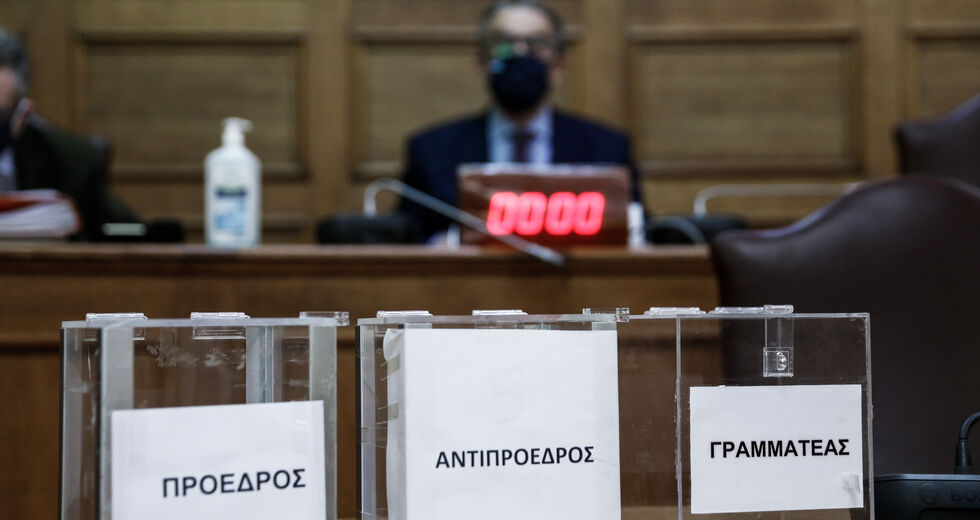 Προανακριτική: Ο Καλογρίτσας αναγνωρίζει την οφειλή των 3 εκατ. ευρώ