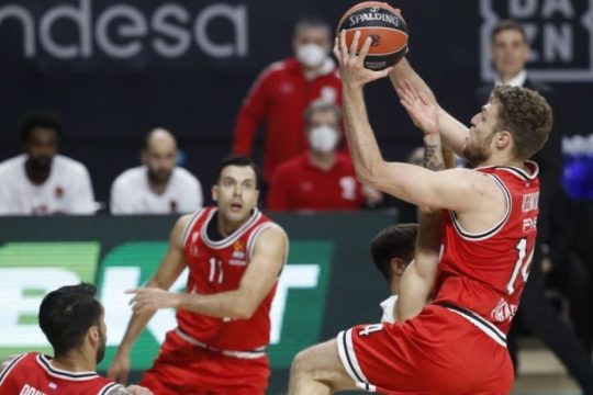 Ήττα για τον Ολυμπιακό στη Μαδρίτη