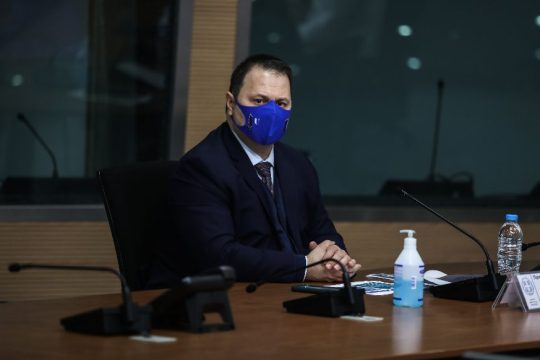 «Παράθυρο» για «παράθυρο» δεν άφησε ο γ.γ. Εμπορίου