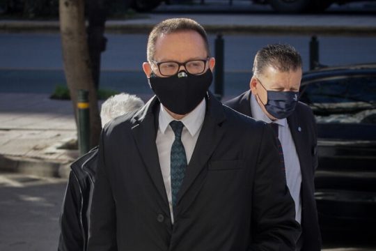 Πτωχεύσεις, λουκέτα, χιλιάδες νέοι άνεργοι