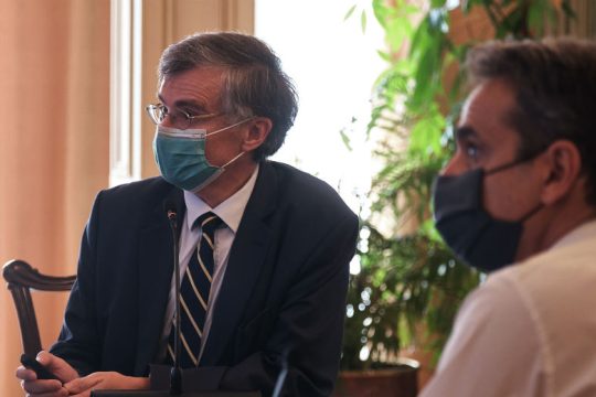 Διέρρευσε μέρος των πρακτικών της επιτροπής λοιμωξιολόγων