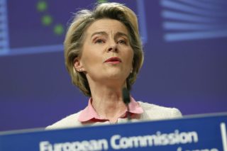 Κομισιόν: επιπλέον δόσεις Pfizer τώρα και νέο συμβόλαιο για μεταλλάξεις ως το 2023