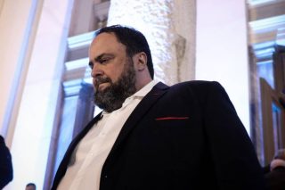 Οι καραμπόλες άνοιξαν τον δρόμο για την είσοδο του Β. Μαρινάκη και στην ενέργεια
