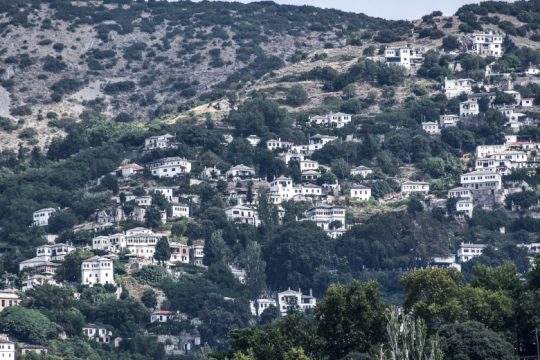 Στη φυλακή ο δράστης του διπλού φονικού στη Μακρινίτσα-Οργή στα δικαστήρια