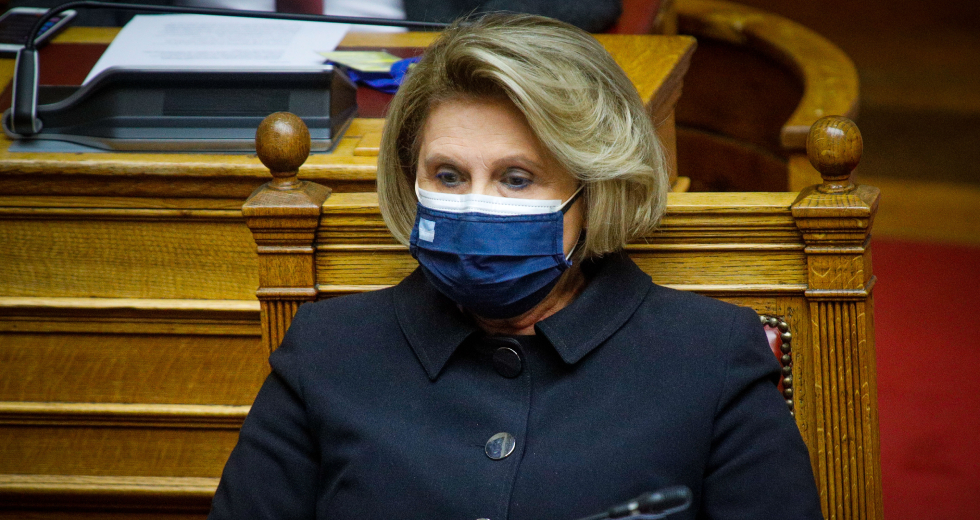 Η Σοφία Βούλτεψη οραματίζεται κλειστά σύνορα για πρόσφυγες πολέμου, διώξεων και κλιματικής αλλαγής