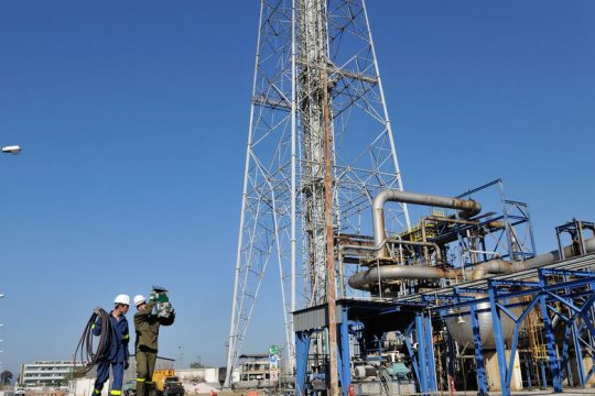 Οπισθεν ολοταχώς στα ΕΛΠΕ, μετά την παρέμβαση του ΤΑΙΠΕΔ