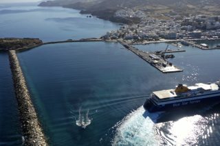 Χωρίς πρωτόκολλα το άνοιγμα στον τουρισμό