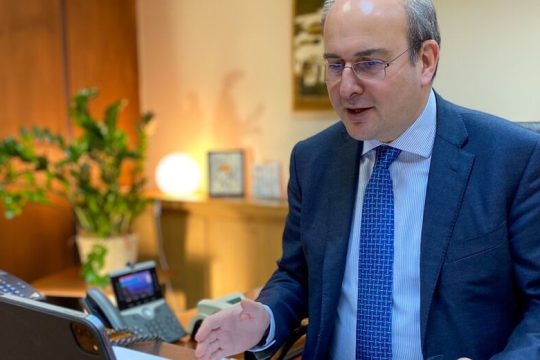 Για ένταση της εργασιακής ζούγκλας μιλά η ΓΣΕΕ