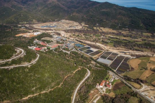 Βιαστικές αποφάσεις υπέρ Eldorado Gold και ΑΓΕΤ μέσα στο Πάσχα