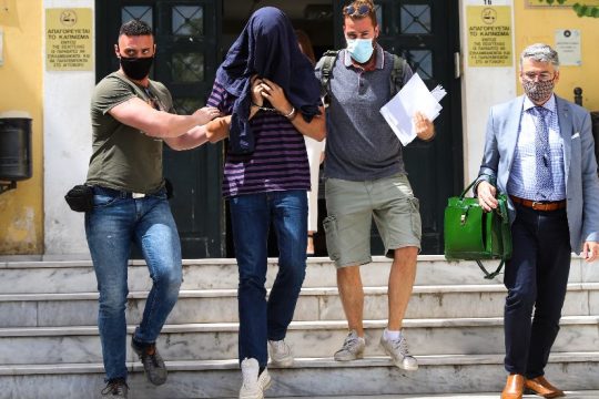 Στο αυτόφωρο ο 22χρονος επιδειξίας – Δικογραφία και για κακούργημα