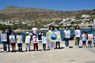Με εμβόλια έφτασαν φέτος οι «άγγελοι» των νησιωτών