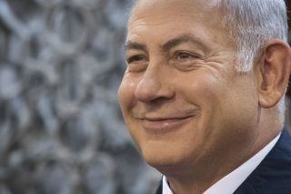 Στου Νετανιάχου την πόρτα όσο θέλεις βρόντα