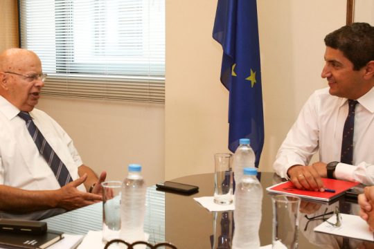 Απαγορευτικό για τις εκλογές της ΕΟΚ