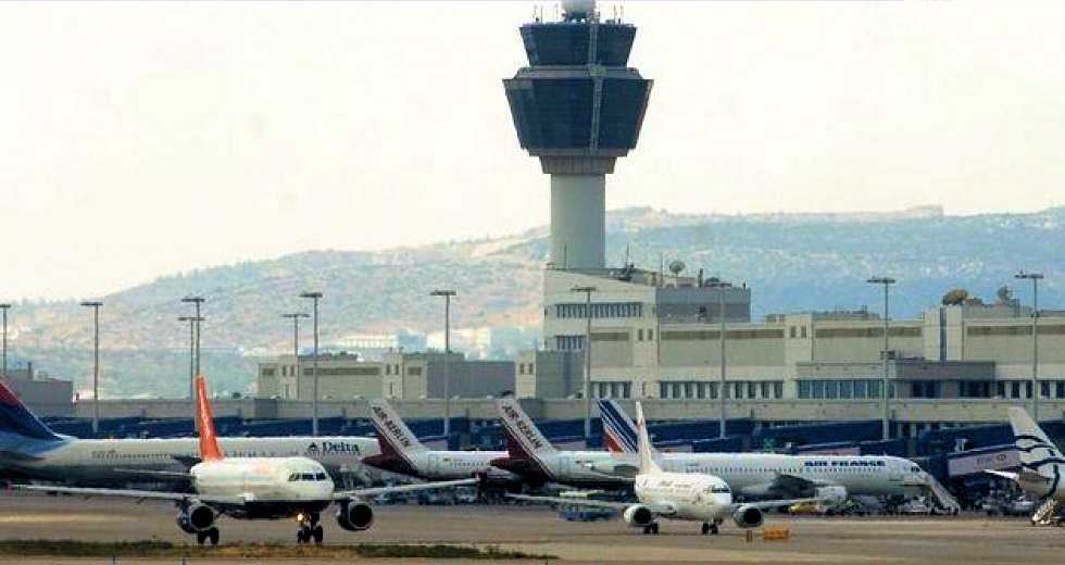 ΥΠΑ: Ανοδική τάση στα αεροδρόμια τον Απρίλιο, μετά από 14 μήνες